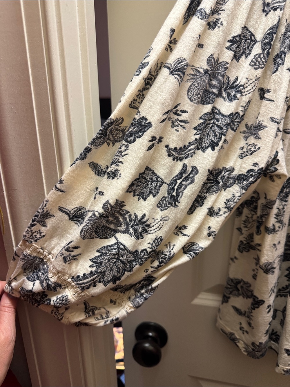 Wonderly Cream Blouse with Black Floral Print - Picture 3 of 10